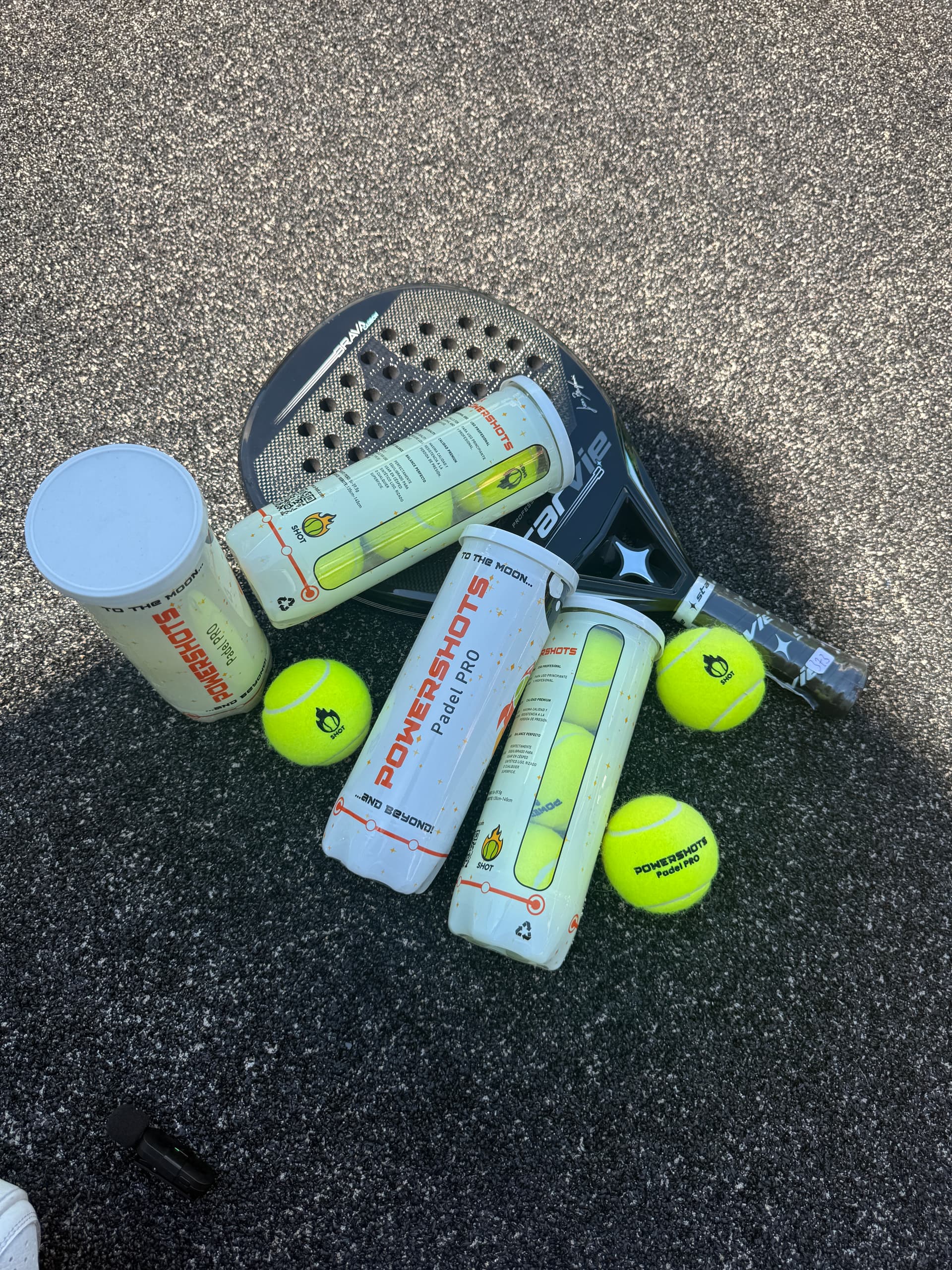 Caja 24 botes de Pelotas Powershots — imagen 1